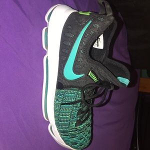 kd9 basketball shoes size 10 woman’s and men’s